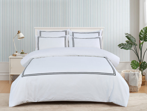 Flora Hotel Pique Offwhite/Black Linen Set