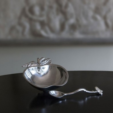 Beatriz Ball Apple Bowl 