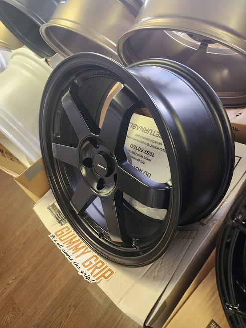 AVID 1 AV06 - 18x8 5X114.3 +35 Matte Black