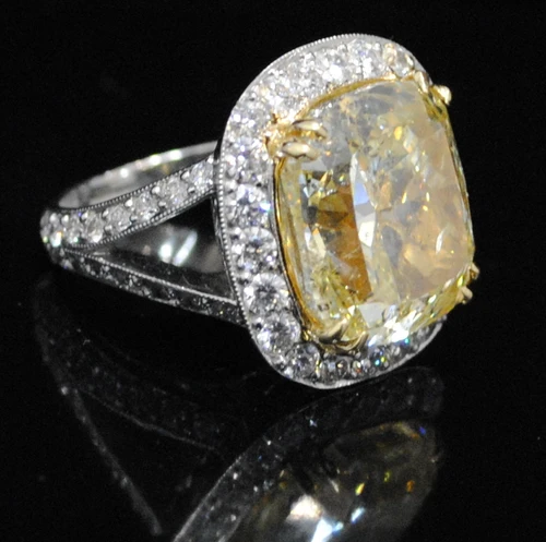 Platinum 14ct Diamond Ring Fancy Yellow GIA Cushion Cut Beautiful 15.1g