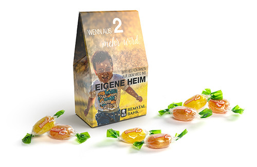 nimm2 in Stand-Up Cardboard Packaging