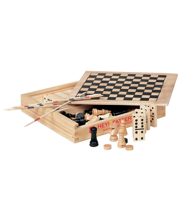 Spielesammlung in einer stabilen Holzbox mit individueller Veredelung