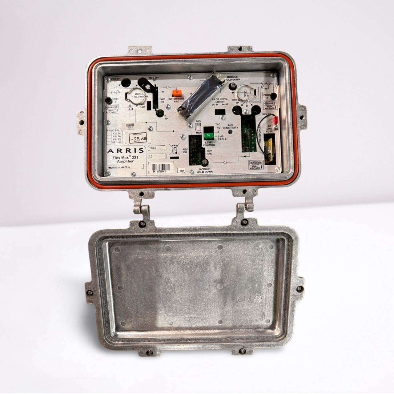 Arris Flex Max FML1G7J-A14NPR1N Line extender & Housing 1 GHZ 42/54 499.25