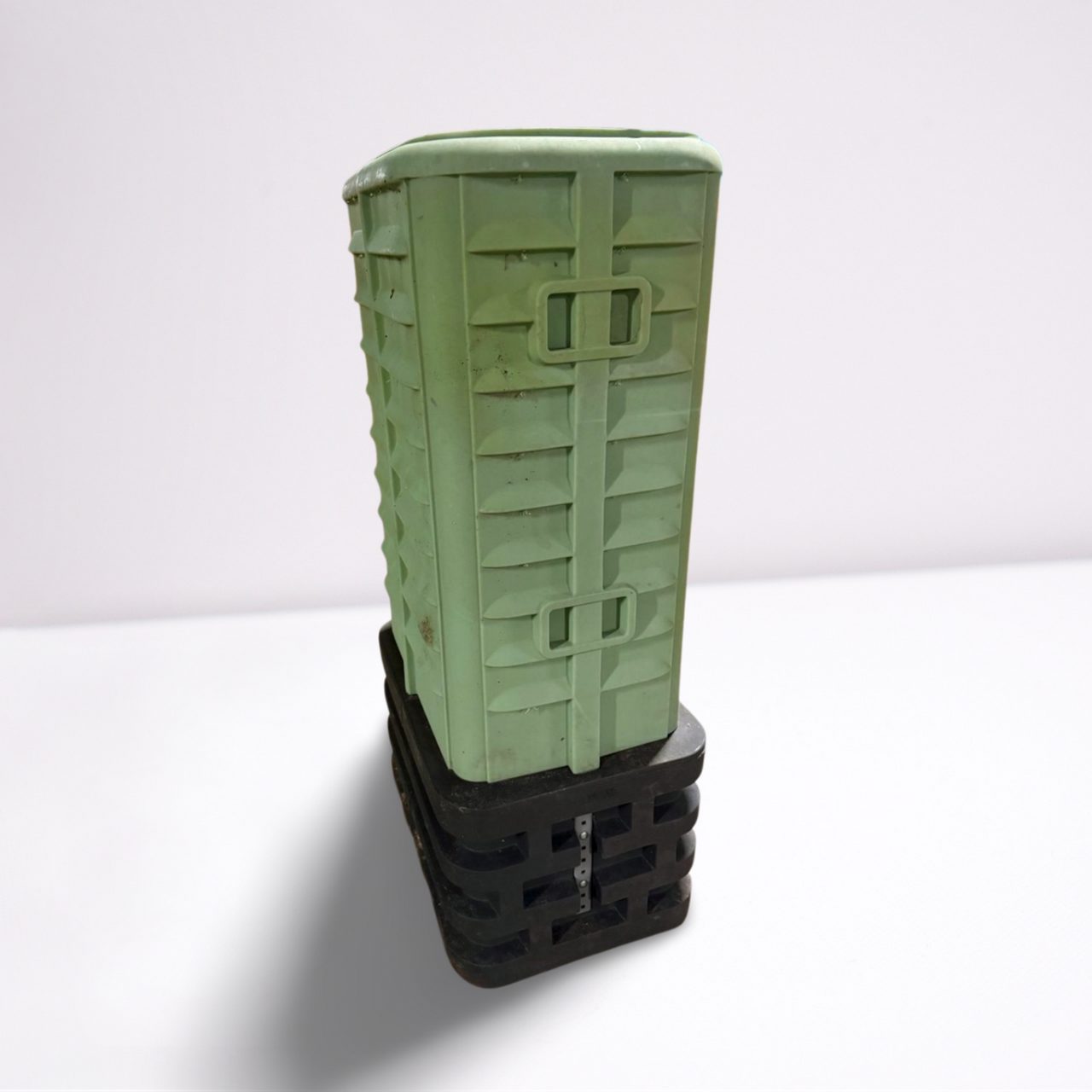 Channell SPH1420 6C1B1L01 Pedestal