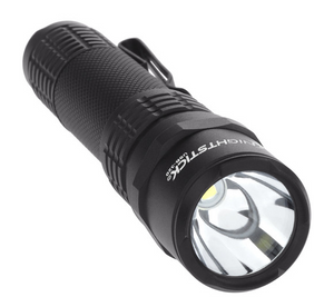 320 Lumen Recharge Flashlight 320 Lumen Recharge Flashlight