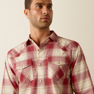 Hardwick Retro Snap Long Sleeve Shirt by Ariat Hardwick Retro Snap Long Sleeve Shirt by Ariat
