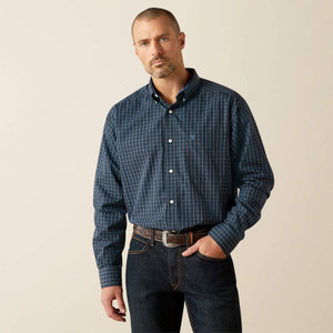 Wrinkle Free Carlos Classic Fit Shirt by Ariat Wrinkle Free Carlos Classic Fit Shirt by Ariat