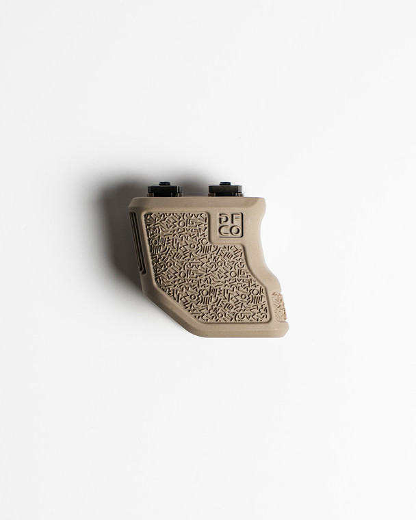 Tiger Claw Fore Grip M-LOK FDE by Die Free Co.