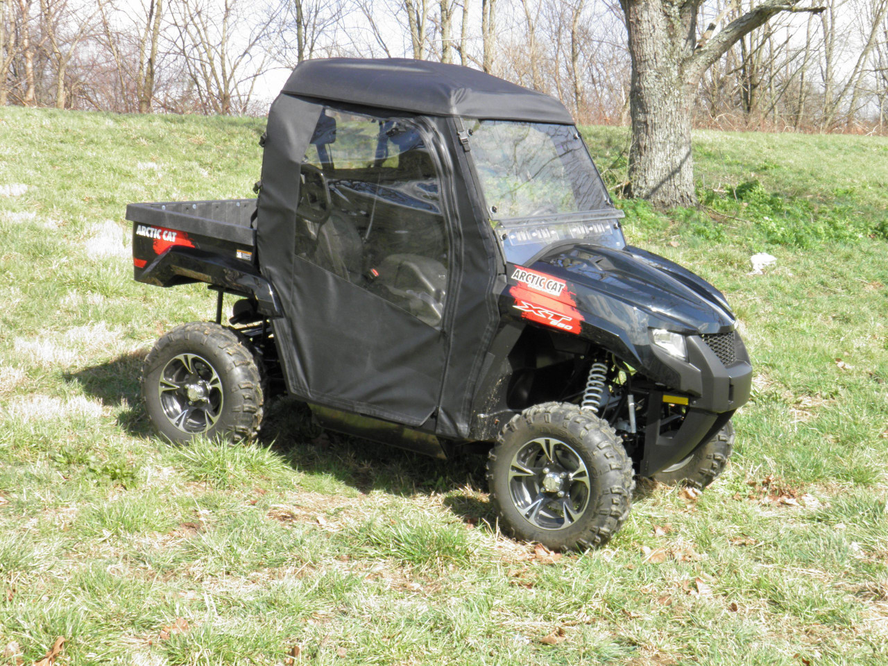 Soft full doors side and front corner view with windshield