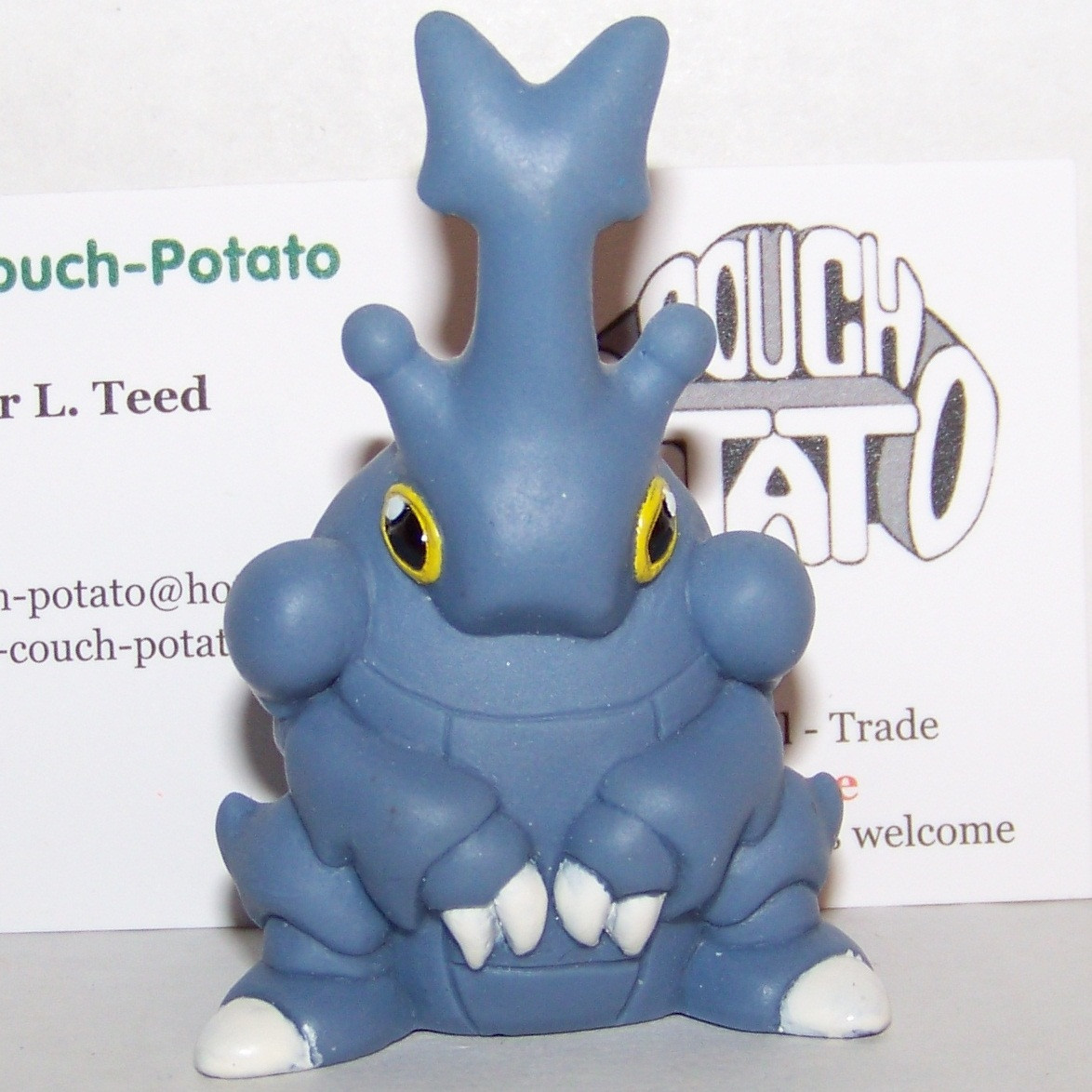 Pokemon Heracross Kid figure