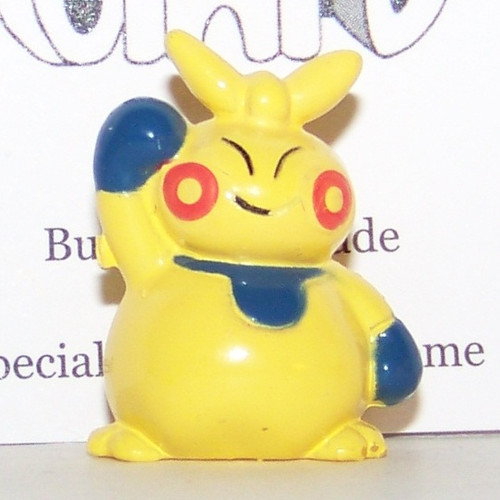 Pokemon Makuhita Pencil Topper