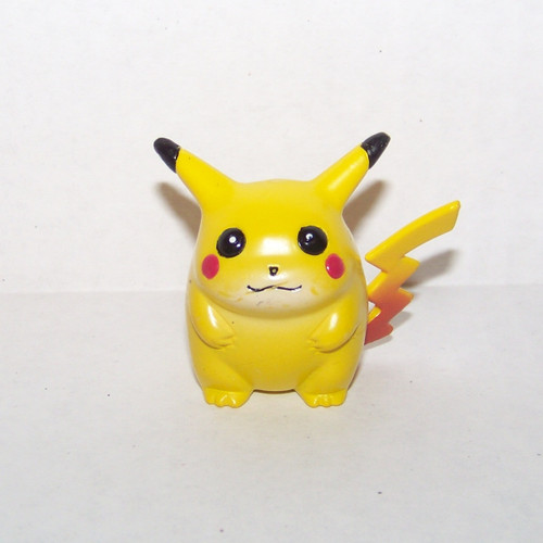Pokemon Pikachu Tomy Figure