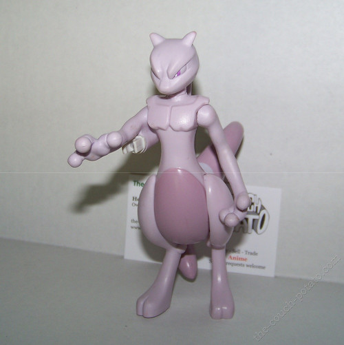 Pokemon Mewtwo Deluxe Hasbro figure