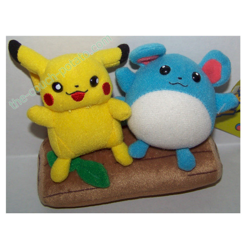 Pokemon Marill Pikachu on log Plush Banpresto