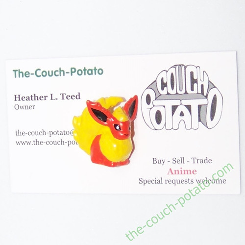 Pokemon Flareon Case figure