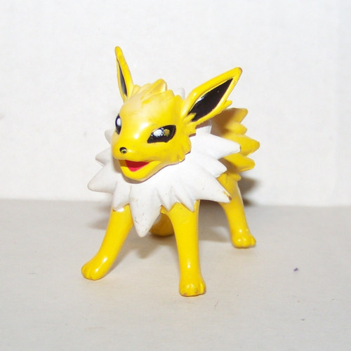 Pokemon Jolteon Tomy Figure