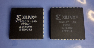 Lot of 2x Xilinx XC3030-100PC84C Field Programmable Logic Gate Array IC PLCC-84 Lot of 2x Xilinx XC3030-100PC84C Field Programmable Logic Gate Array IC PLCC-84
