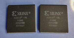 Lot of 2x Xilinx XC2018-70 Field Programmable Gate Array 100cell PLCC-68 IC Chip Lot of 2x Xilinx XC2018-70 Field Programmable Gate Array 100cell PLCC-68 IC Chip