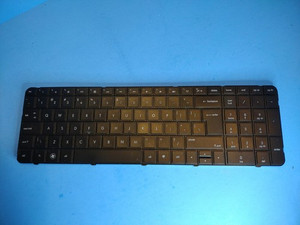 Defective Full Laptop Keyboard w/ Number Pad Letter Keys for Crafts Art Project