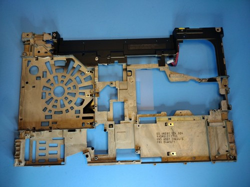 Lenovo ThinkPad T520 Middle Mid-Frame Chassis Base Housing w/ DC Jack 04W1671