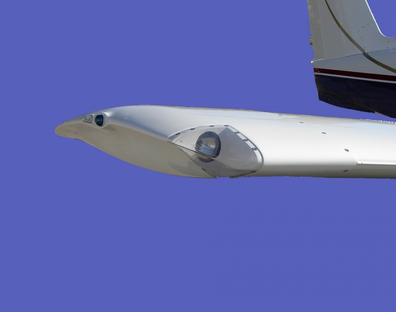 Piper PA-32 Wing Tips with Landing Lights. RD-4000