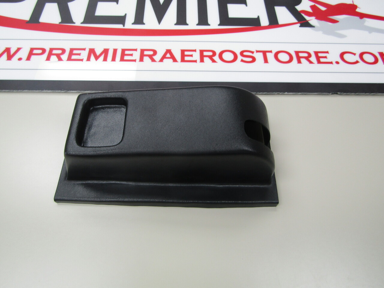 P62826-02, PIPER PA-28-150, PA-28-160, PA-28-180, COVER, FLAP HANDLE, 62826-00, 62826-02, 65224-02, 65670-03, 65224-03, 65224-06, 65670-02, 65224-04, 65670-04