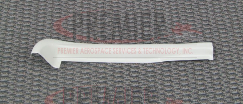 P1715033-1, Cessna 177, TRIM LOWER LH DOOR