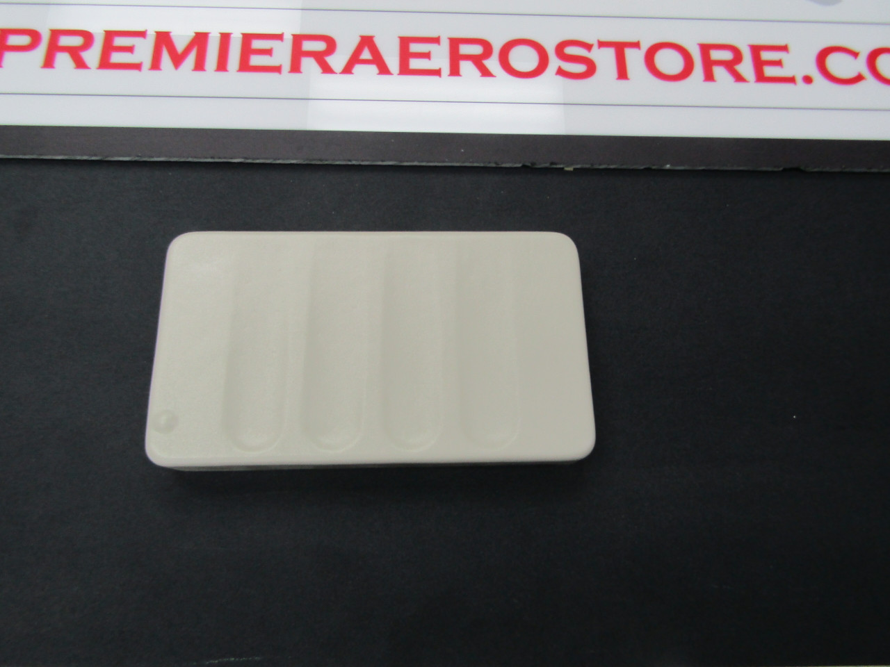 P1253412-1, Cessna 205, 210, TRAY, BATTERY BOX, 1253412-1