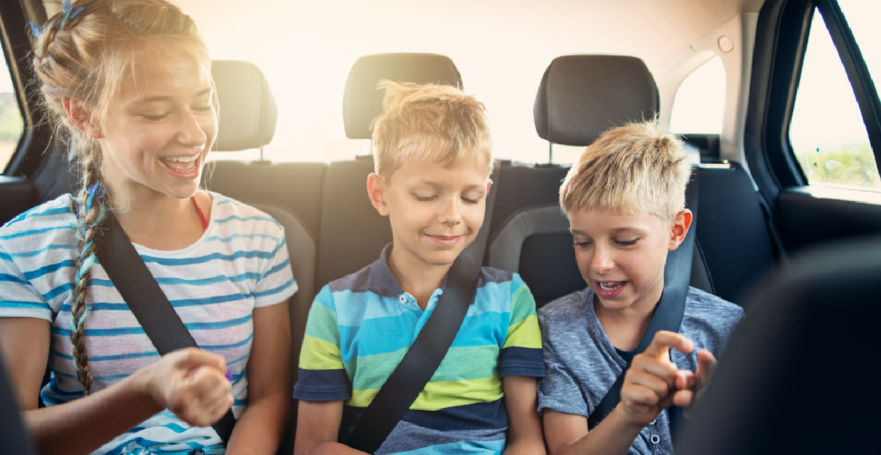 Snack Smarter During Your Holiday Travel with These 5 Mess-Free Kids Snacks Snack Smarter During Your Holiday Travel with These 5 Mess-Free Kids Snacks