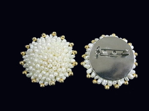 35mm Freshwater Pearl Sun Flower Brooch , AA Grade Lustre [p204m]