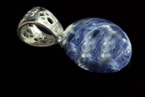 16mm Sodalite Round Cabochon Pendant [y713bp]