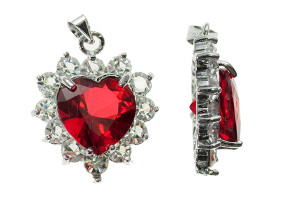 20x25mm Siam Ruby Red Heart Rhinestone Pendant [y105a]