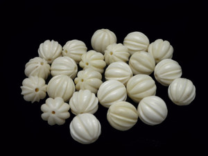 16mm Natural Buffalo Bone Twisted Beads 4pcs. A Grade [zb214]