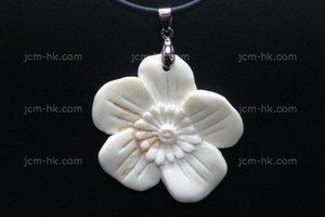 48x45mm Buffalo Bone flower Designer Bead Pendant [z5070]