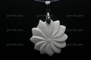 30X30mm Buffalo Bone Carved Designer Bead Pendant [z1476]