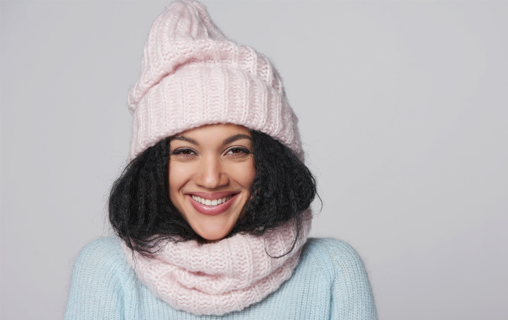 Baby It's Cold Outside: 3 Moisturizing Tips & Products To Improve Dry Hair Baby It's Cold Outside: 3 Moisturizing Tips & Products To Improve Dry Hair