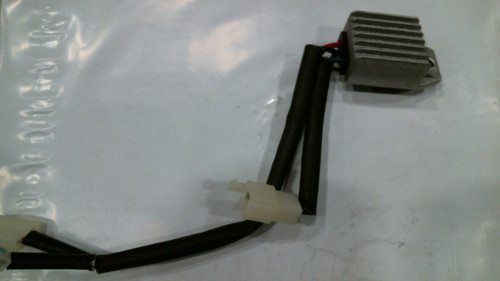 DC Regulator (2 Connection ends)
Also 130523
These PN's are for the NON CARB or EPA models. Please ask for Pics from customer
Use 130500A for the Carb & EPA models