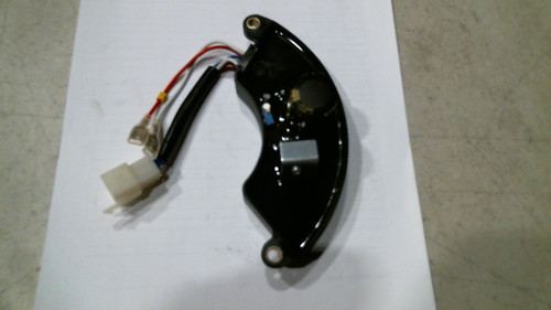 AVR (wGEN5500)
White connector 4 Pin
