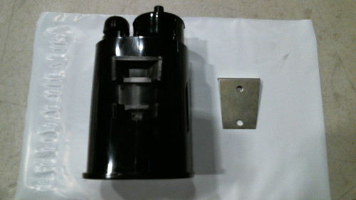 CARBON CANISTER ASSEMBLY
