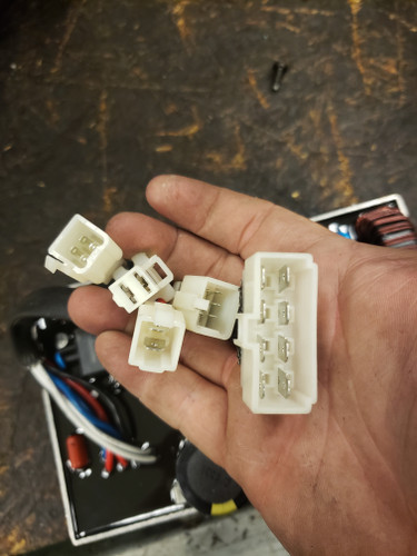 Inverter Module
***Serial # 0918 and Older***
 has the male spades
Part DISCONTINUED Will not be able to pull.