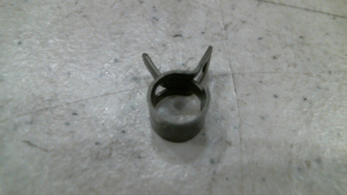 FUEL LINE CLAMP 