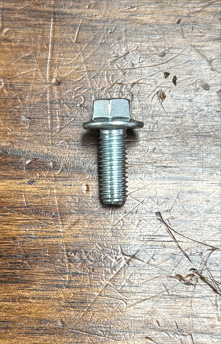 Bolt  M8X20
(Also bolts for Pumps)