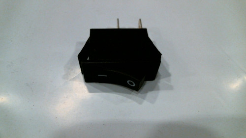 BATTERY SWITCH BEFORE 0719 For iGen4500, iGen4500DF
(3 Prong)