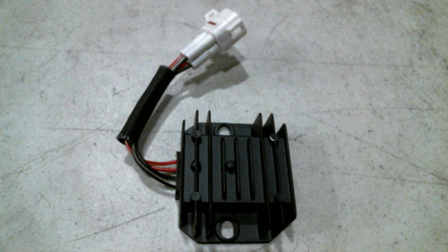 DC VOLTAGE REGULATOR
