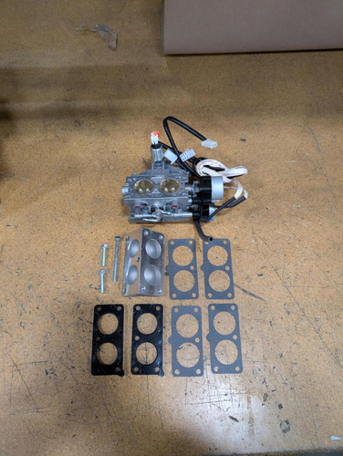 CARBURETOR ASSEMBLY (713cc)