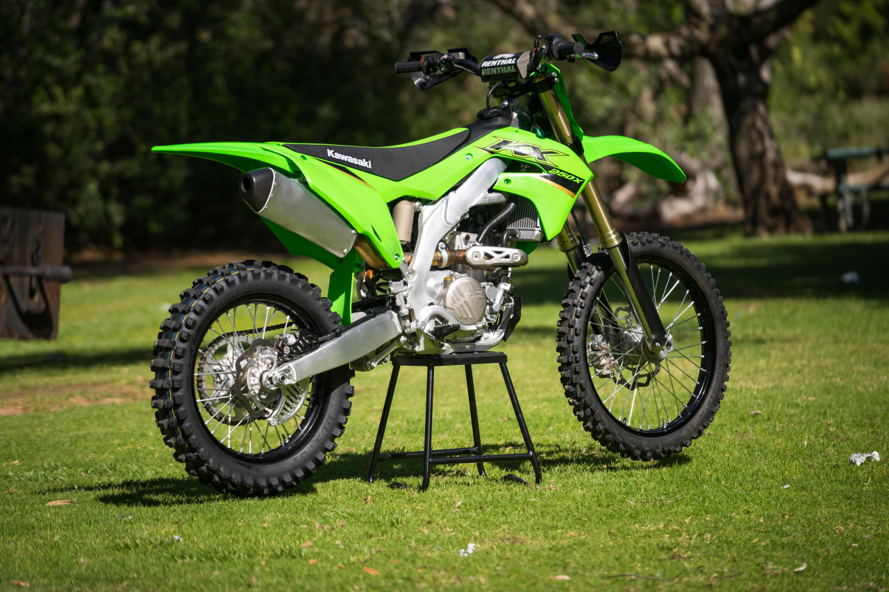 Kawasaki カワサキKX250F KX250 KX450F KX450 KLX450R KX250X KX450X KX125 用 チタン リヤ ブレーキディスクボルト