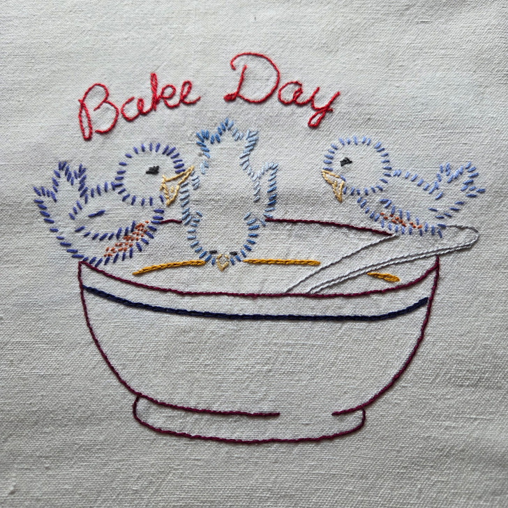 Aunt Martha's® Iron-on Embroidery Transfer Pattern #4014 Baby Chicks - Bake Day