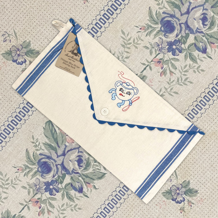 Aunt Martha's® Vintage Farmhouse Feedsack Pouch - Retro Blue