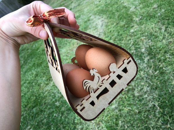 Easter Accessories (Wood) - Farm Animals Egg Basket - Personalisable