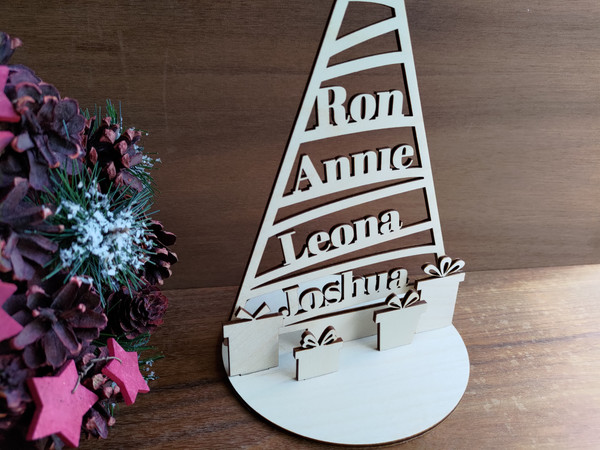 Family Names Christmas Tree (Wood) - Personalisable